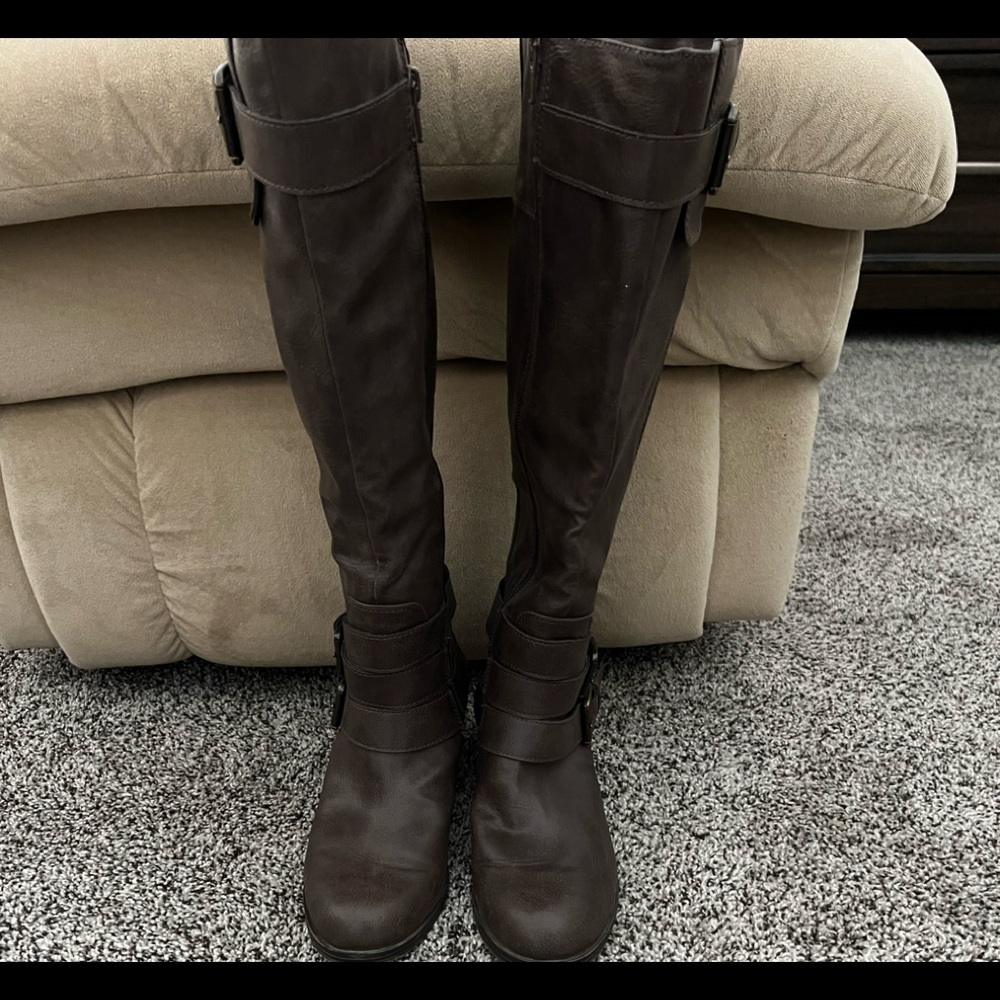 Laken tall Brown boots Size 7 1/2